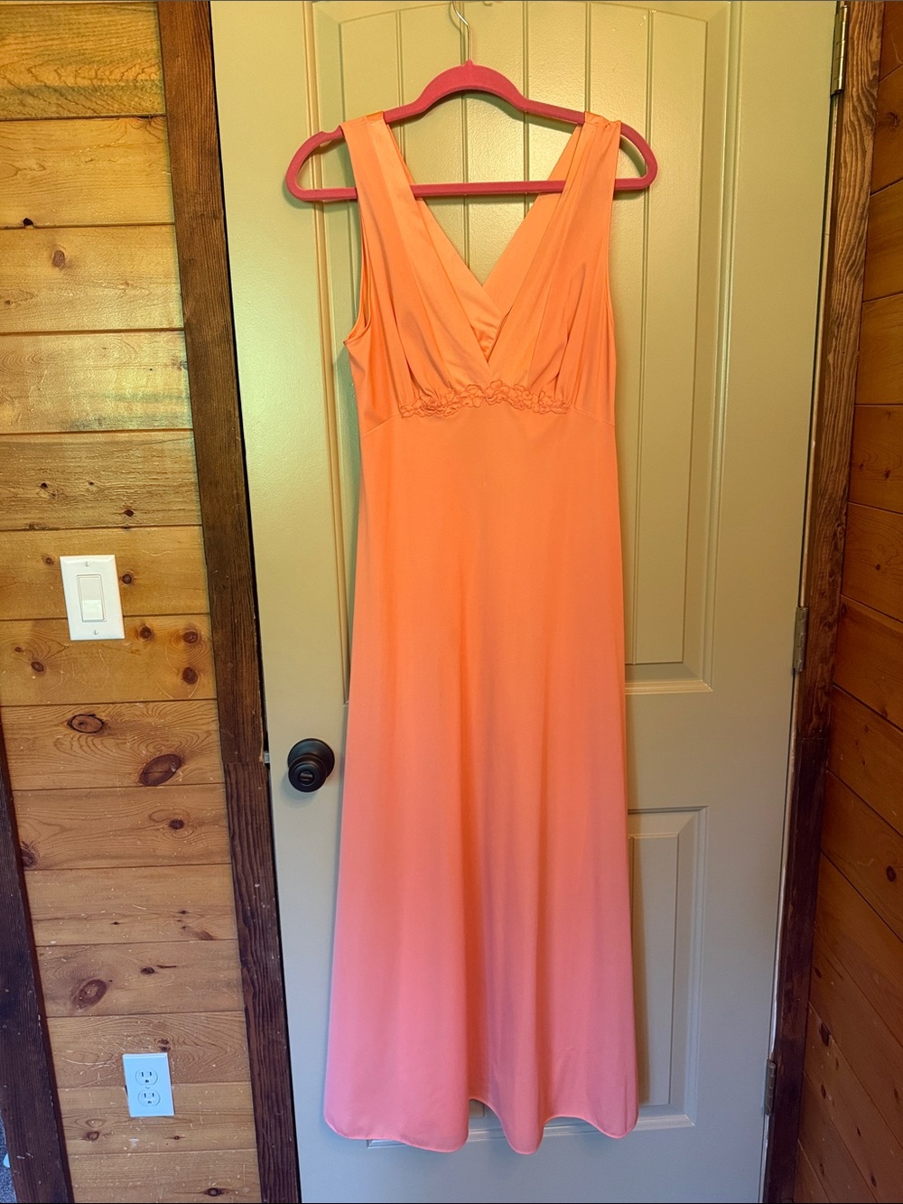 Vanity Fair Coral Sleeveless V-Neck Maxi Dress